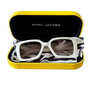 Marc Jacobs Women’s White Squared Sunglasses Brown Gradient Acetate Lens 733/S